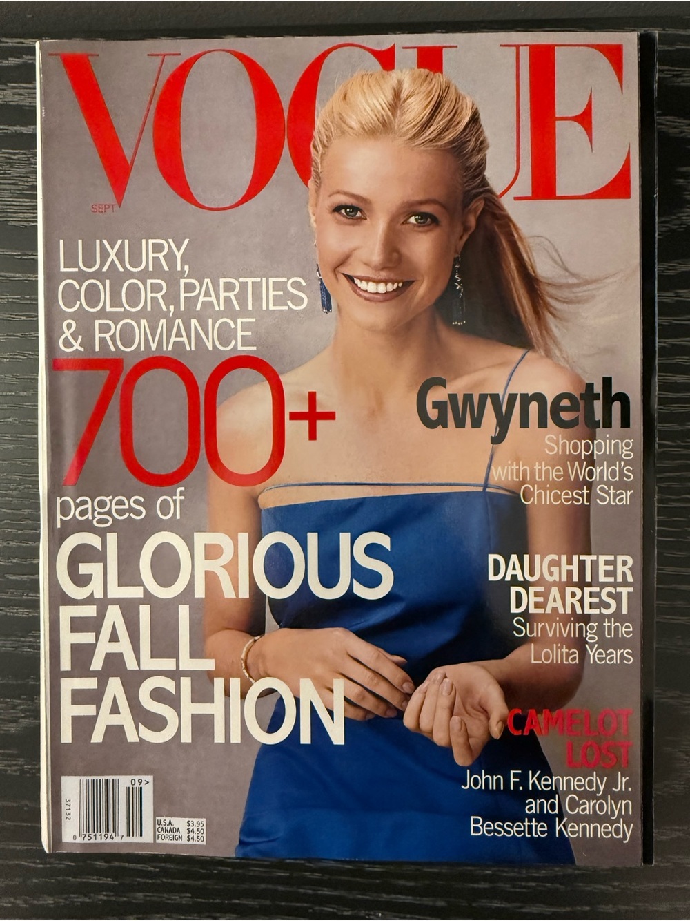 Vogue Magazine September 1999: Cover - Gwyneth Paltrow